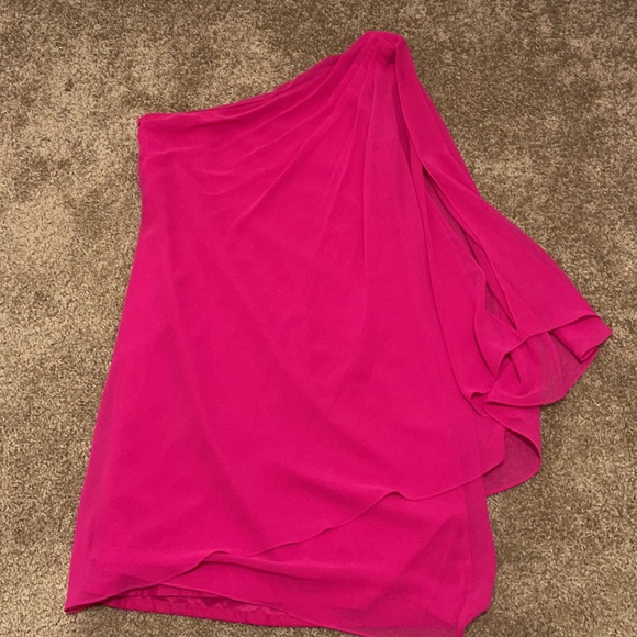 One shoulder Hot pink Dress - Picture 8 of 8